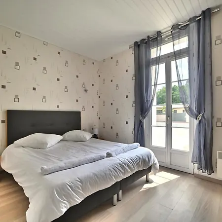 Le Fief Des Roses * Les Mathes