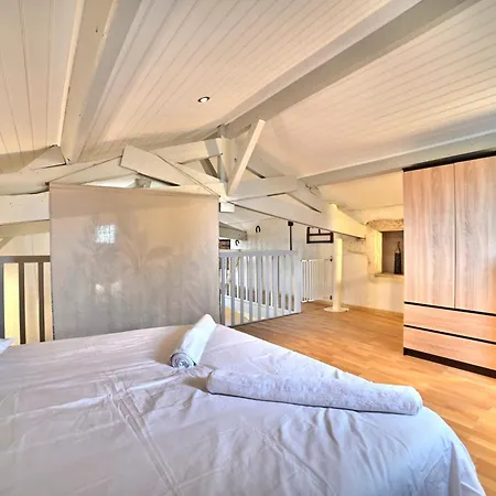 Holiday home Le Fief Des Roses