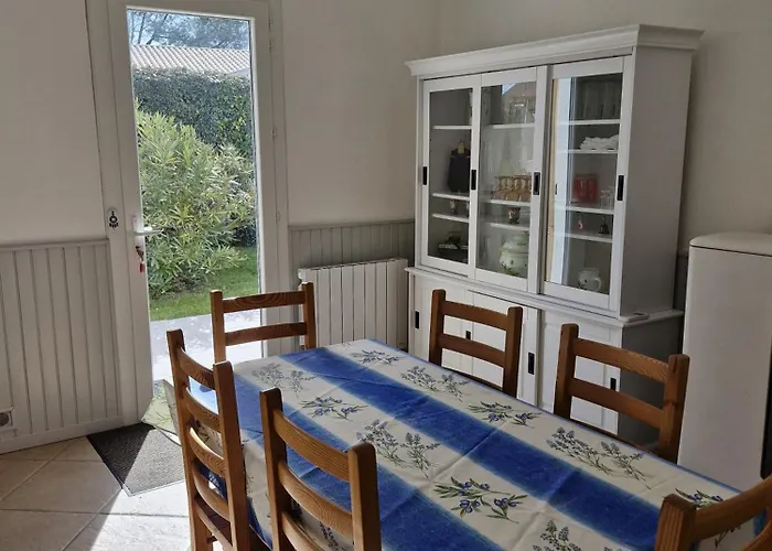 Le Fief Des Roses * Les Mathes